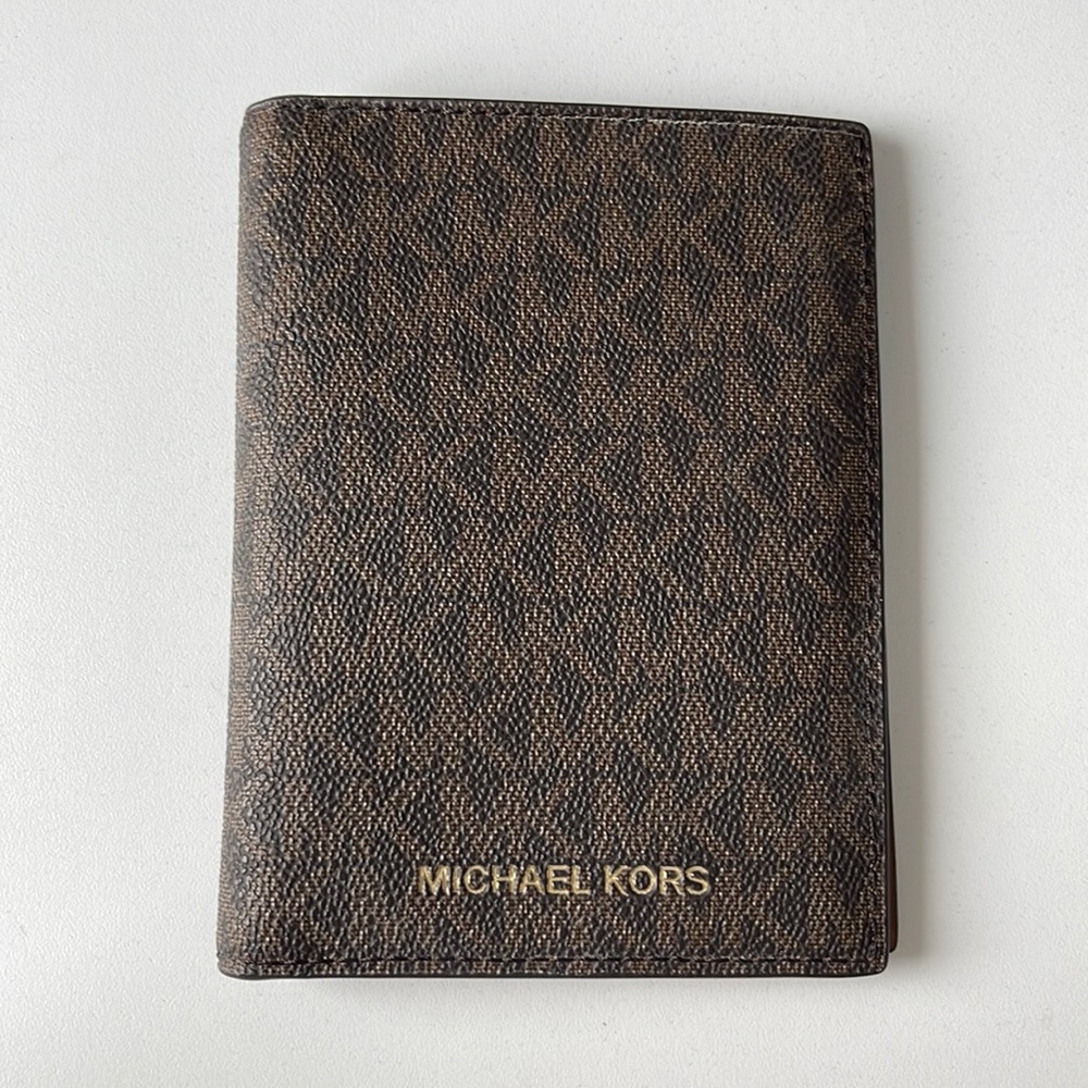 Michael Kors passport holder